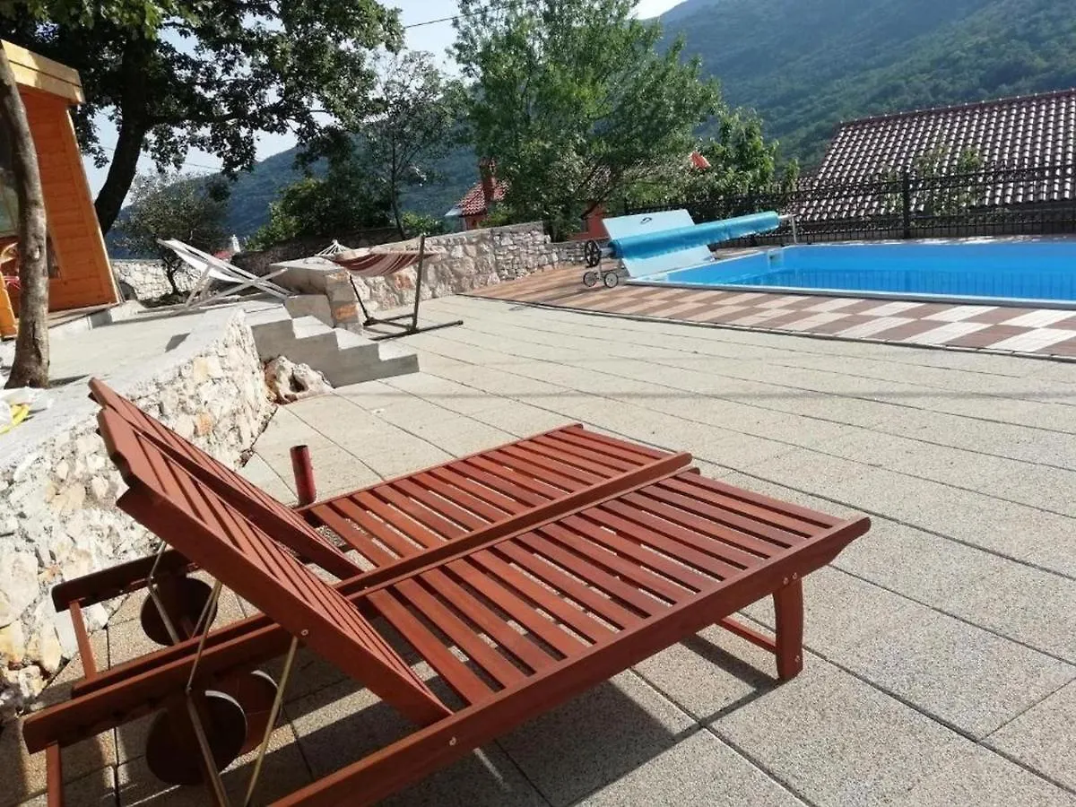 House Golovik Villa Brsec